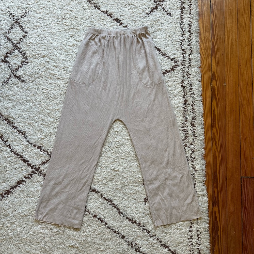 The GREAT The Pointelle Lounge Crop in Cement Size 0